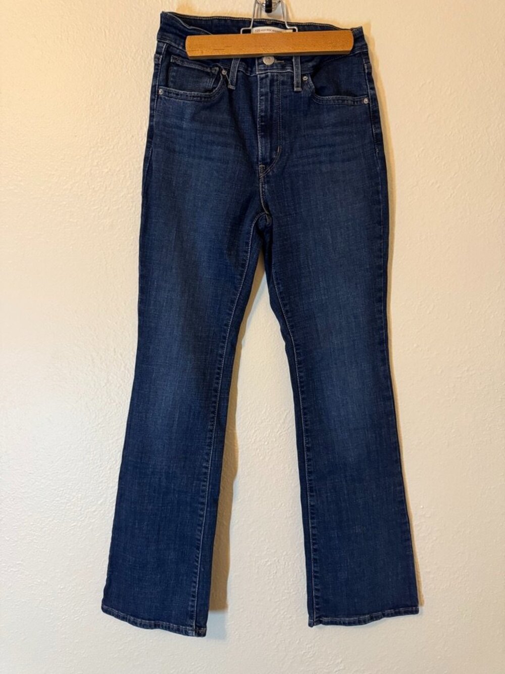 Levi's 725 High Rise Boot Cut Dark Wash Jeans Size 27
